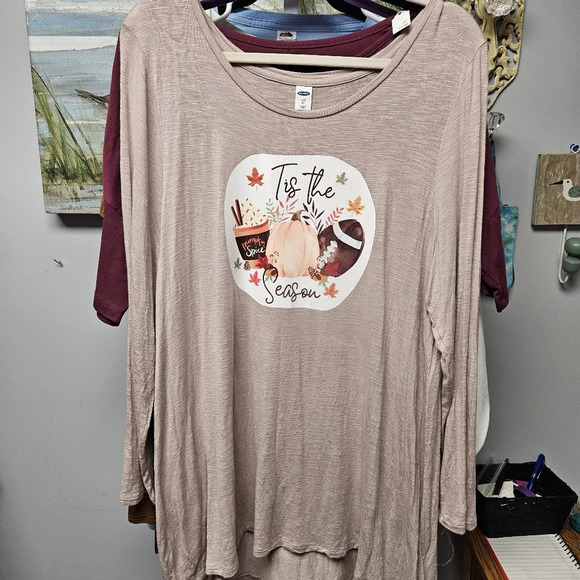 Custom decal taupe top graphic  size xl - Picture 1 of 4